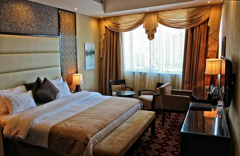 Paragon Hotel Abu Dhabi Ngoại thất bức ảnh