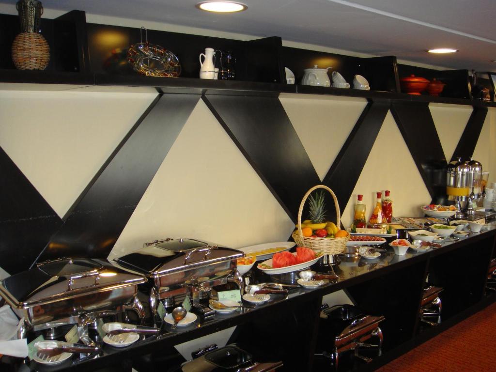 Paragon Hotel Abu Dhabi Ngoại thất bức ảnh