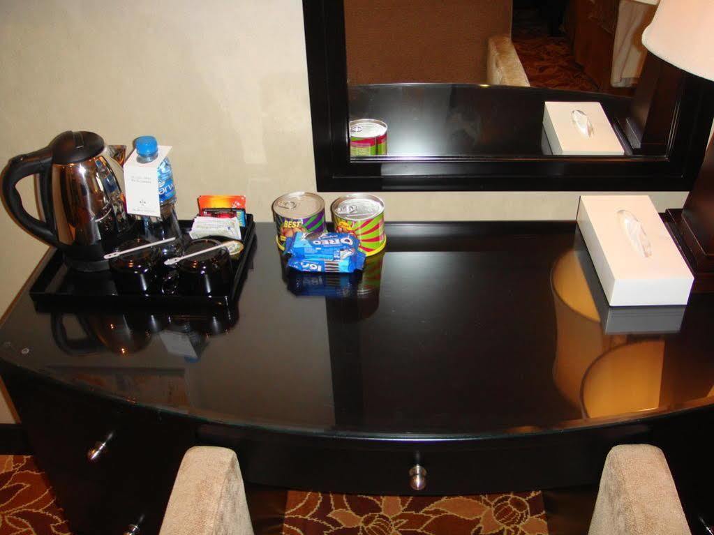 Paragon Hotel Abu Dhabi Ngoại thất bức ảnh